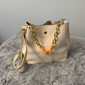 NWOT white mini handbag/crossbody